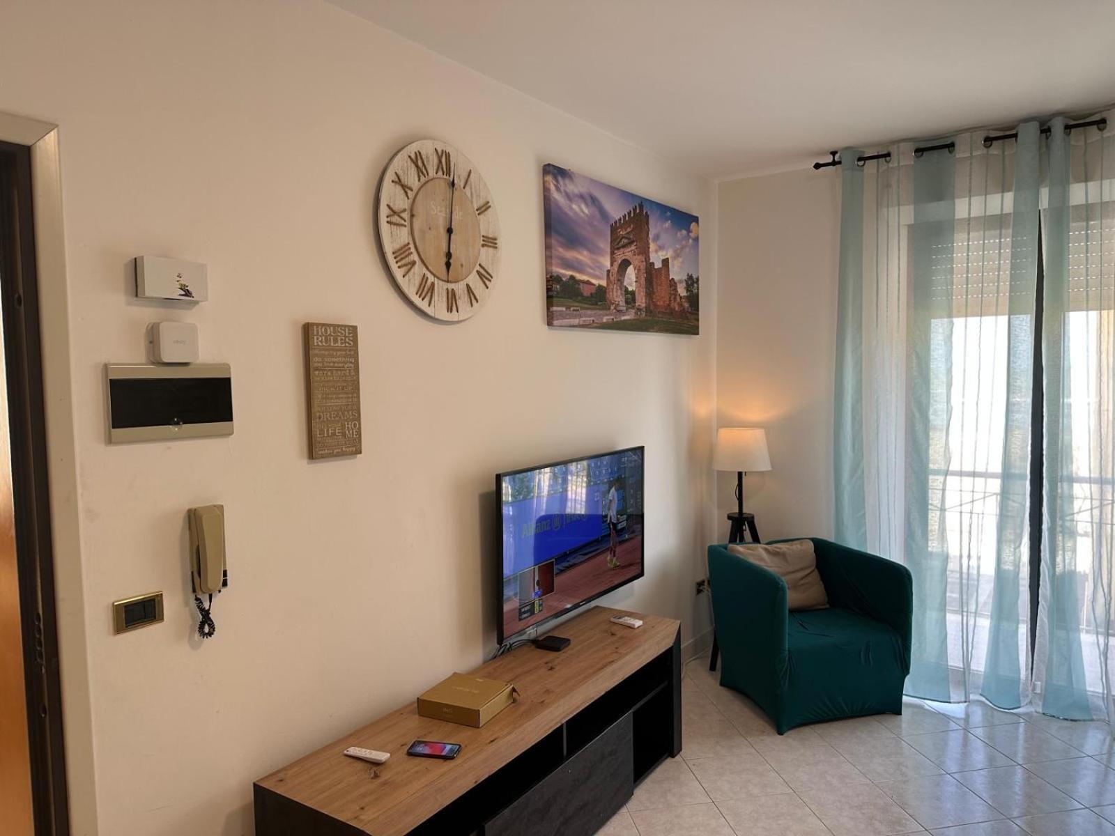 Beach House Holiday Apartments Rimini Buitenkant foto